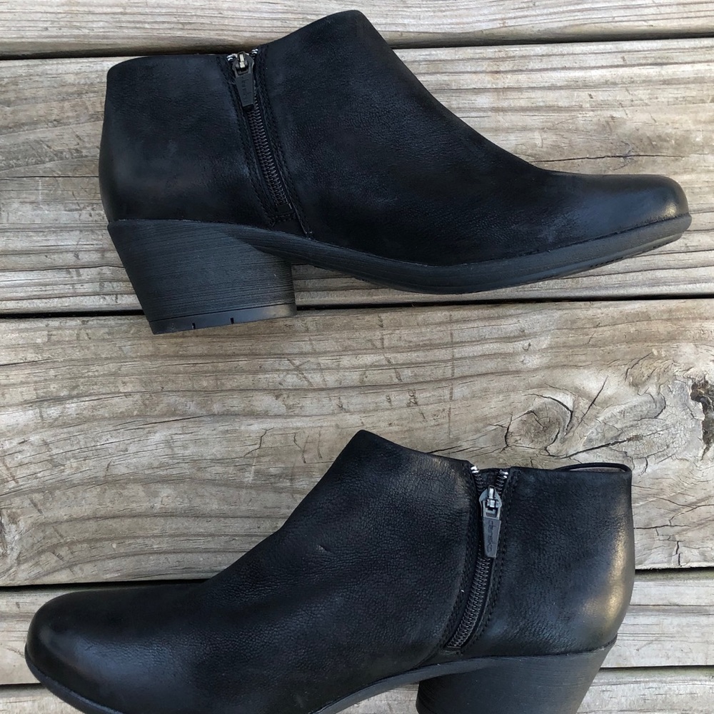 SOLD New Dansko “raina” leather ankle boot size 40 - Picture 4 of 6